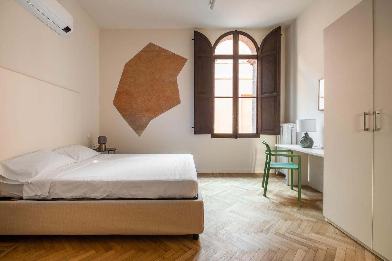 Appartamento D'Azeglio Nel Salotto Di Bologna Eksteriør billede