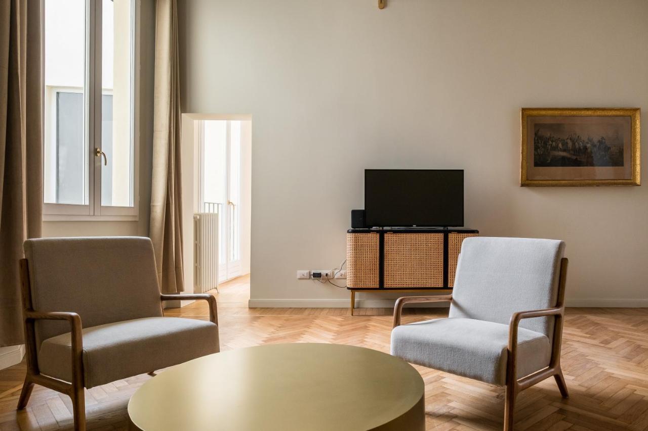 Appartamento D'Azeglio Nel Salotto Di Bologna Eksteriør billede
